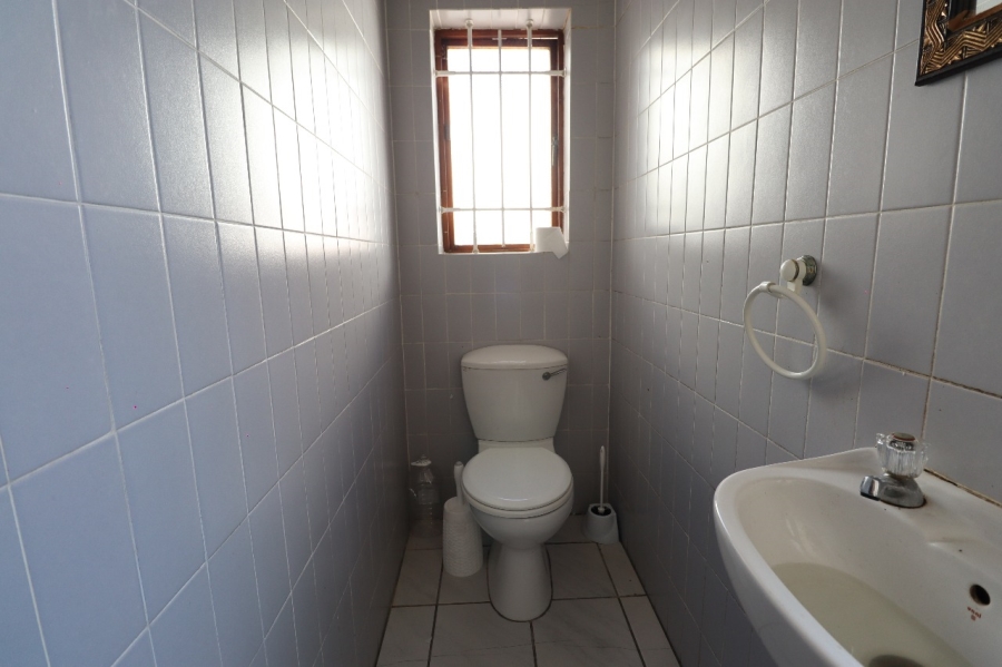 3 Bedroom Property for Sale in Greenshields Park Eastern Cape
